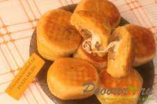 Пончики из тыквенного теста с луком и сыром моцарелла 24