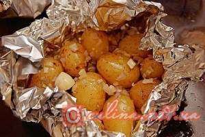 Картофель, запеченный в фольге – запеченный молодой картофель