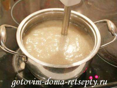 Приготовление кремового супа из шампиньонов со сливками