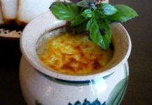 Жульен с грибами и картофелем в горшочках Жульен с грибами и картофелем в горшочках